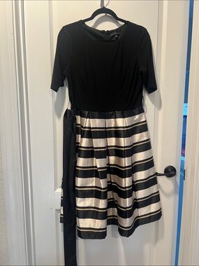 R&K Black and Ivory Striped Midi Fit-and-Flare Dress